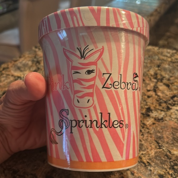 Pink Zebra Sprinkles 16 oz. - Picture 2 of 5